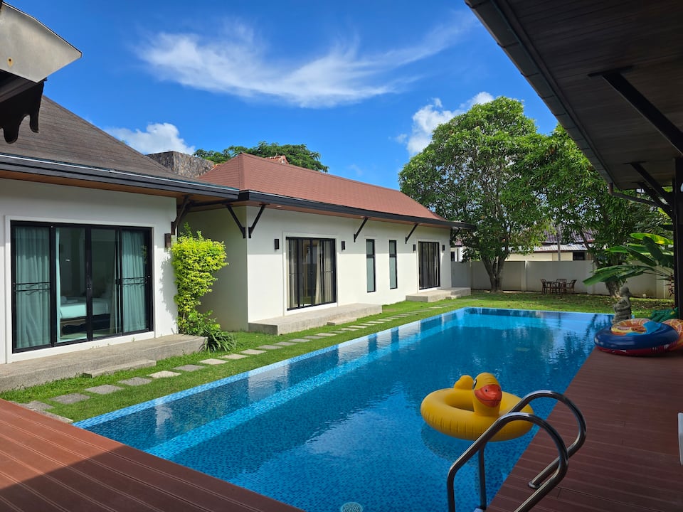 5BR Secluded Tropical Escape 外观