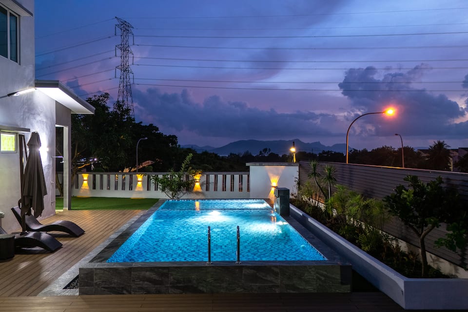 Seascape Villa 泳池